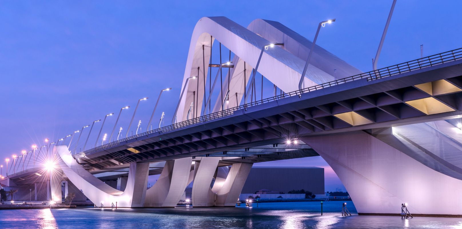 Crypto Regulation Updates in ADGM & DIFC: Staking, Stablecoins, and Suitability in Focus