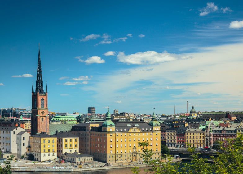Looking to Distribute your AIF Cross-Border into Sweden? 5 Key Things to Note